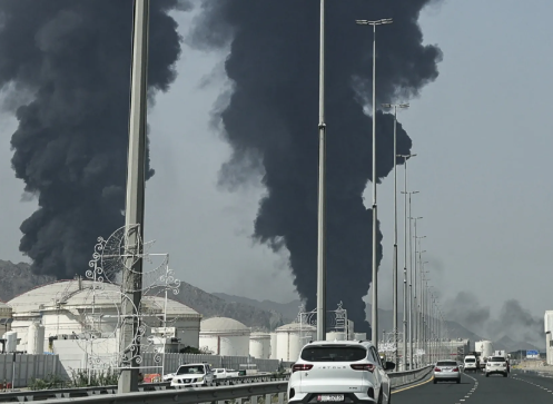 Iran Targets UAE Energy Infrastructure: Gas Field Fire, Tanker Strike Near Strait of Hormuz Raise Global Oil Supply Fears