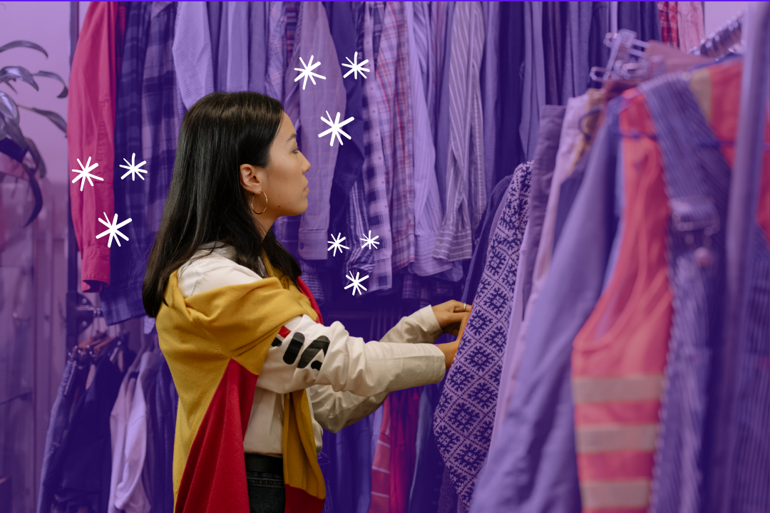 🤑🛍️ Hey Boston, can we go thrift shopping?