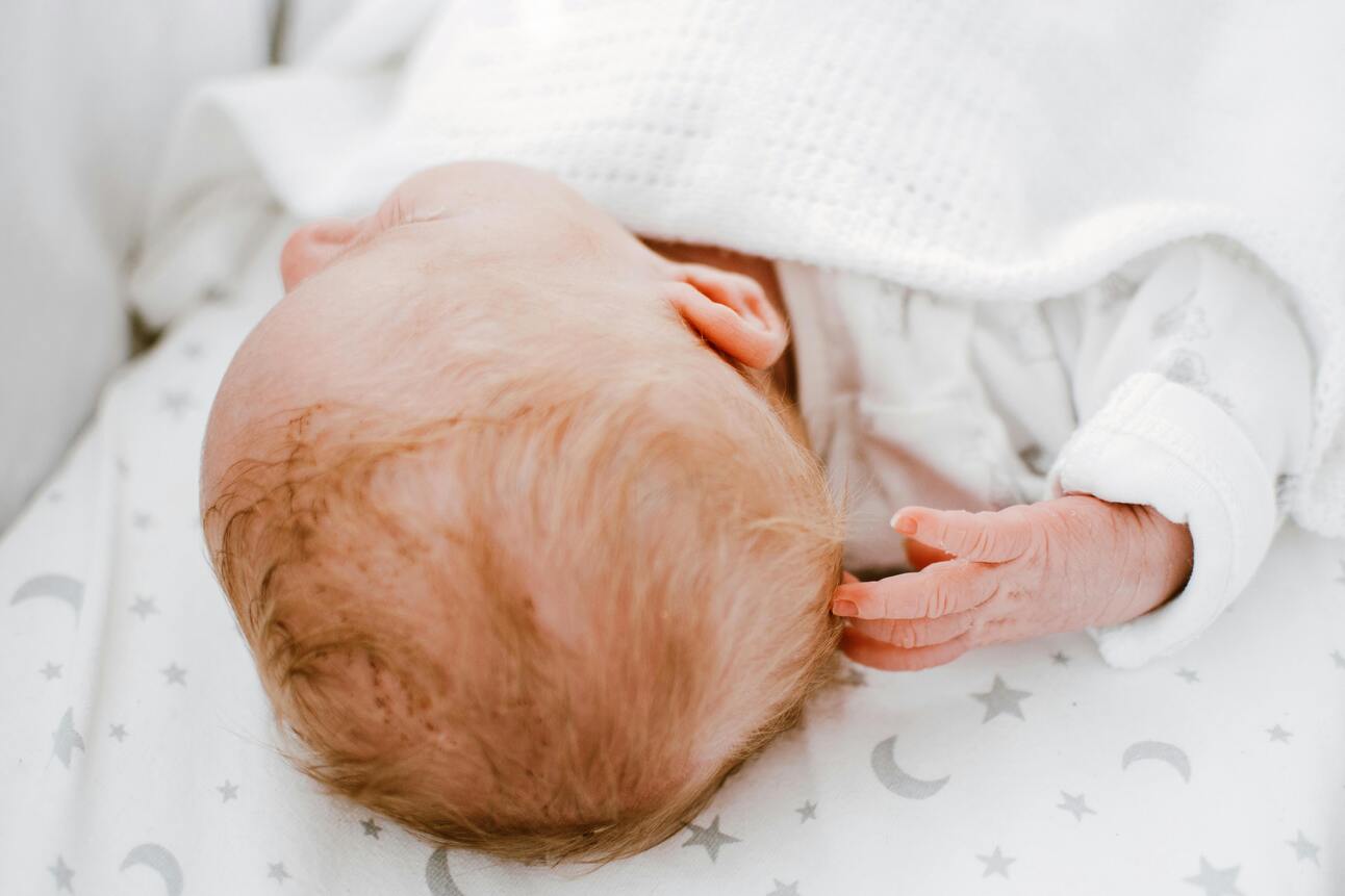 How to Care for Your Newborn: 15 Basic Newborn Care Tips