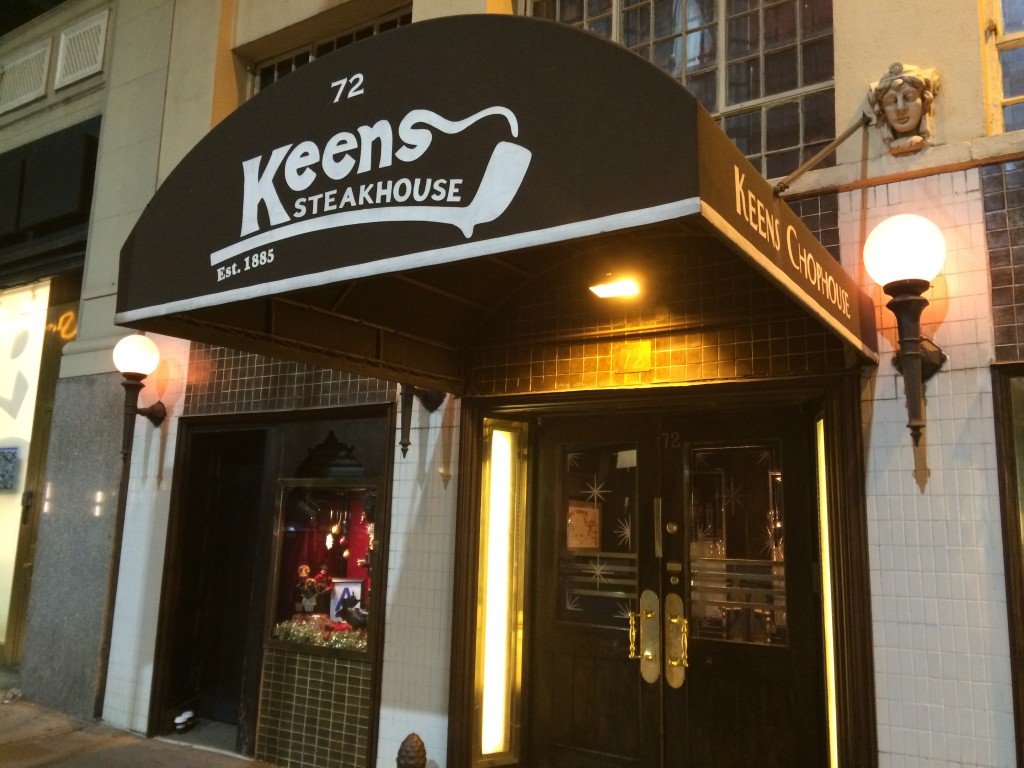 KEENS REGULARS ORDER THE MUTTON CHOP, NOT THE FILET