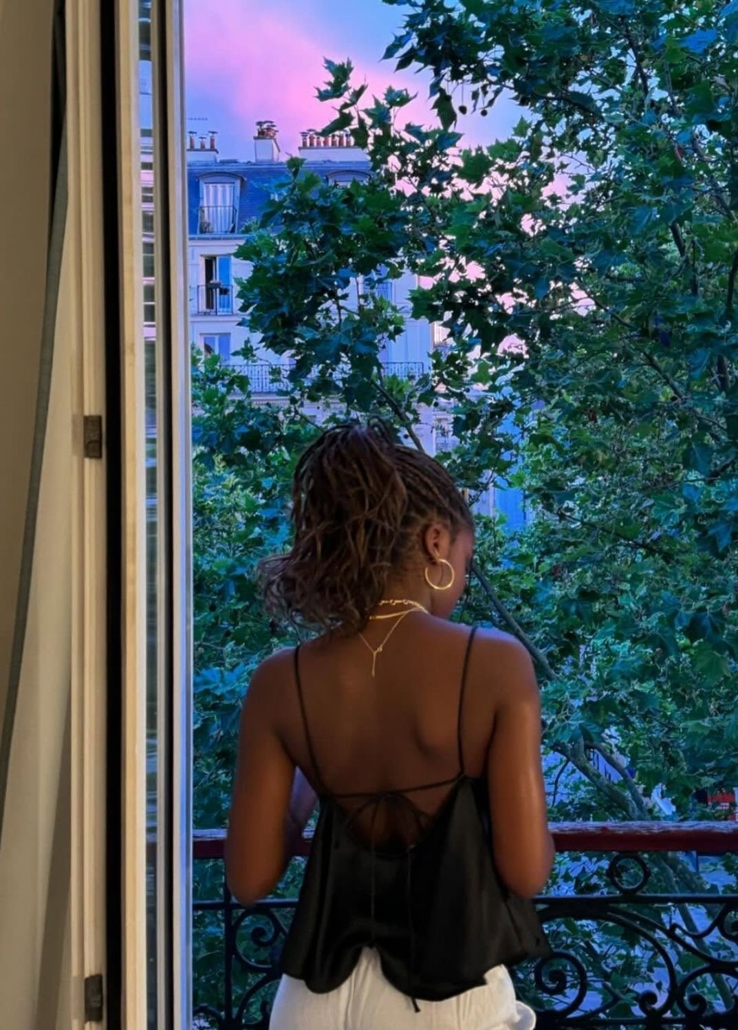 Your Cancer Season Tarot & Self-Care Guide 