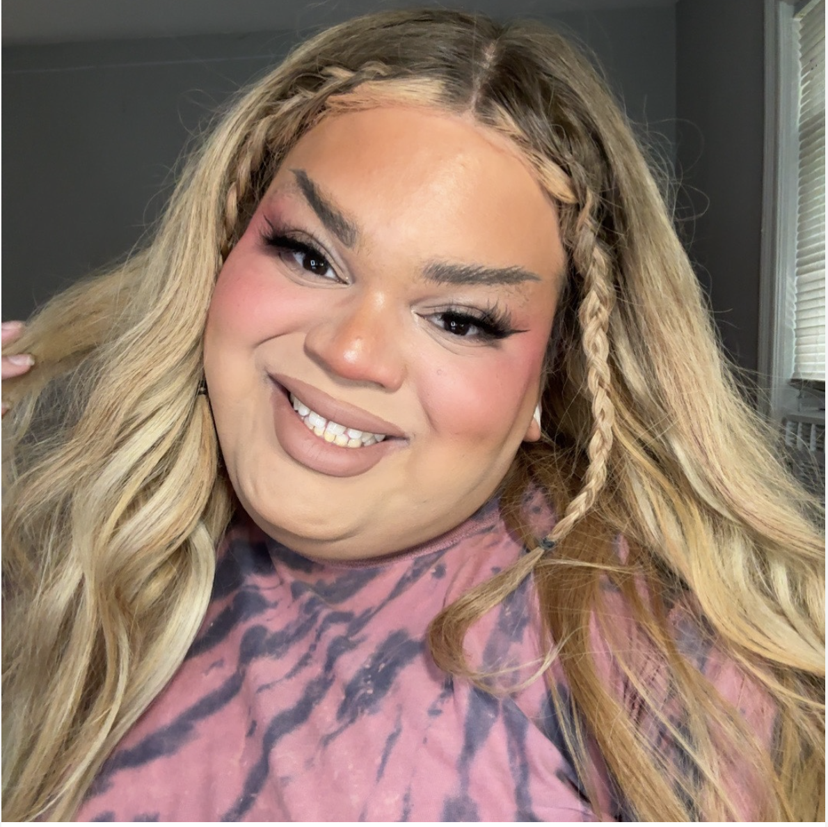 “Demure” Goes Viral: From TikTok Irony to Brand Strategy  