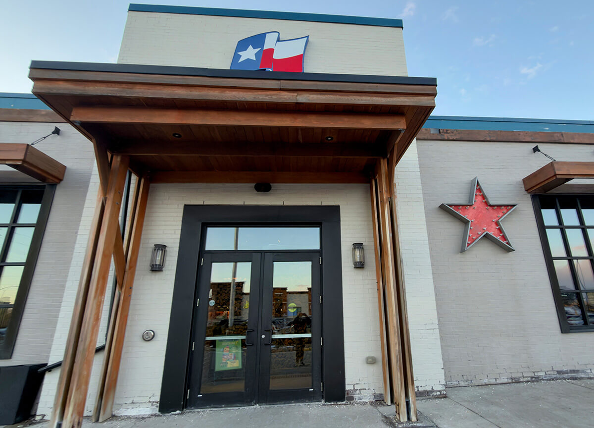 Orléans Food Spot Review - Lone Star Texas Grill