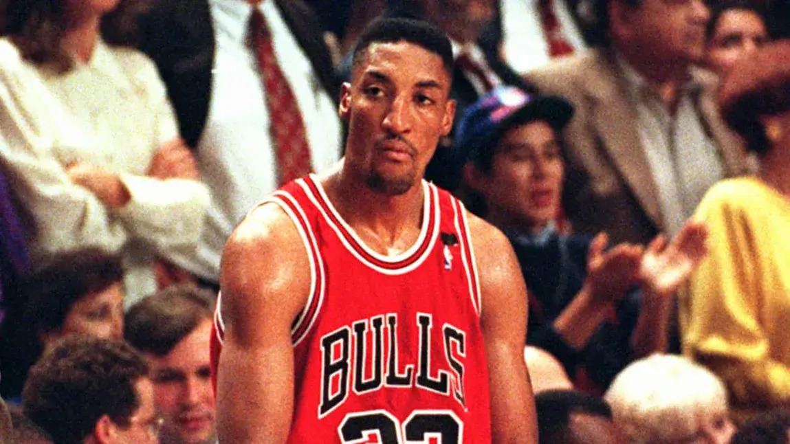 Scottie Pippen Becomes the Whole Show