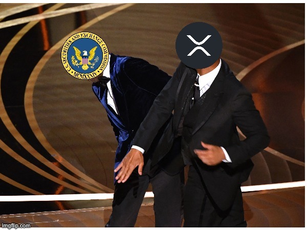 Ripple's Q1 Blitz, US Dollar on Thin Ice, and a War with Regulators!