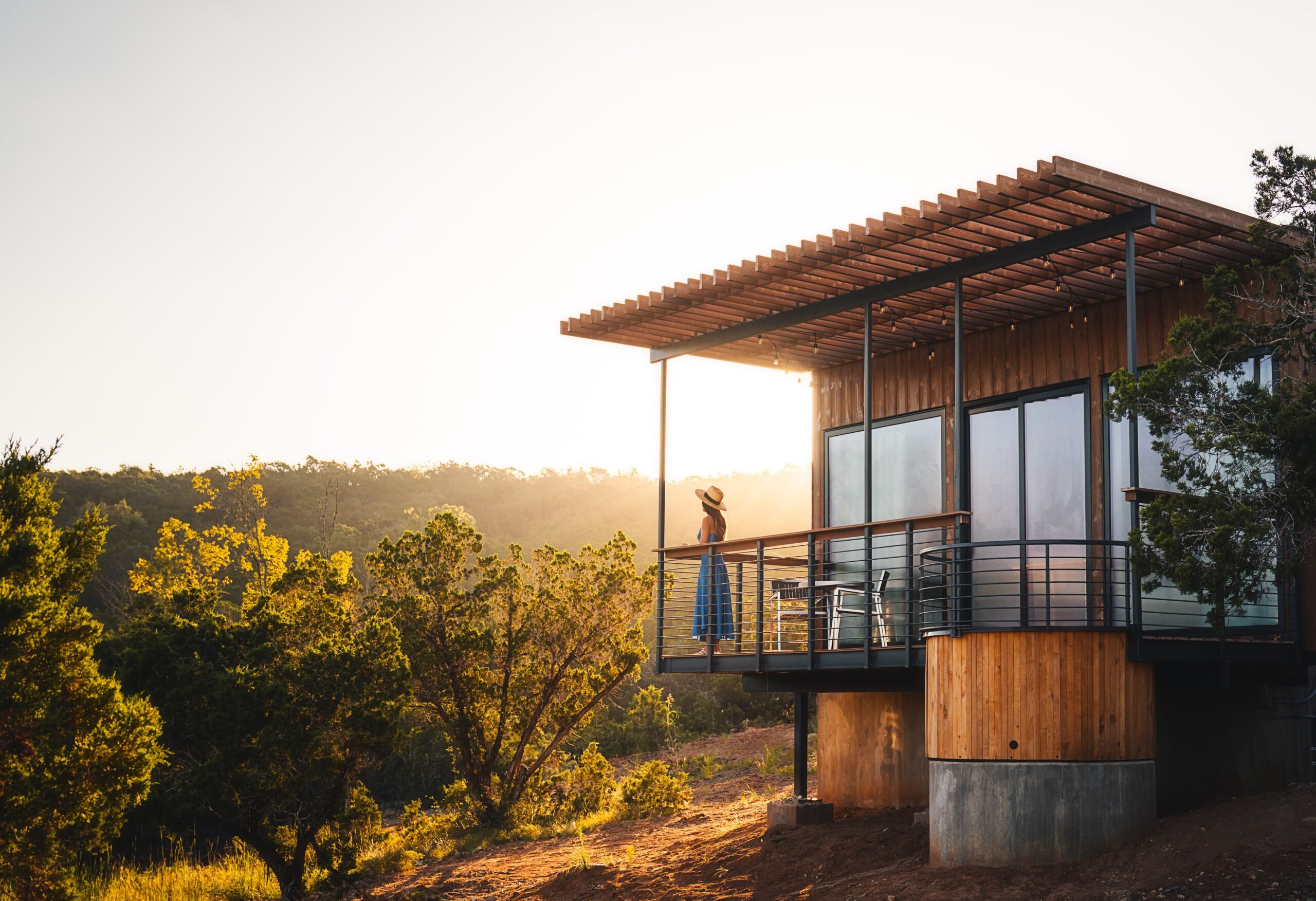 The 16-Hour Flight Edit