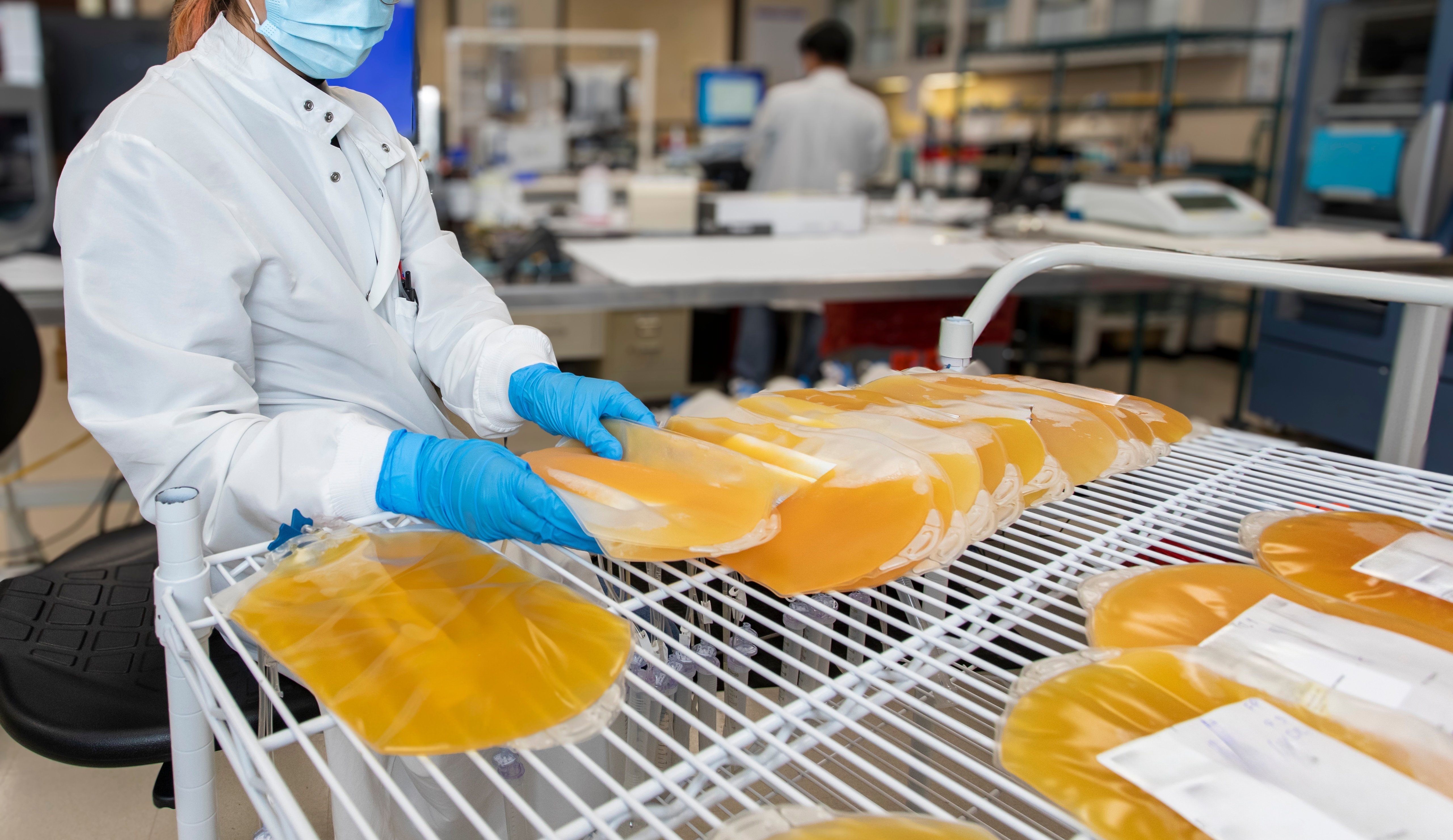 Manitoba mulls ban on paying for blood plasma