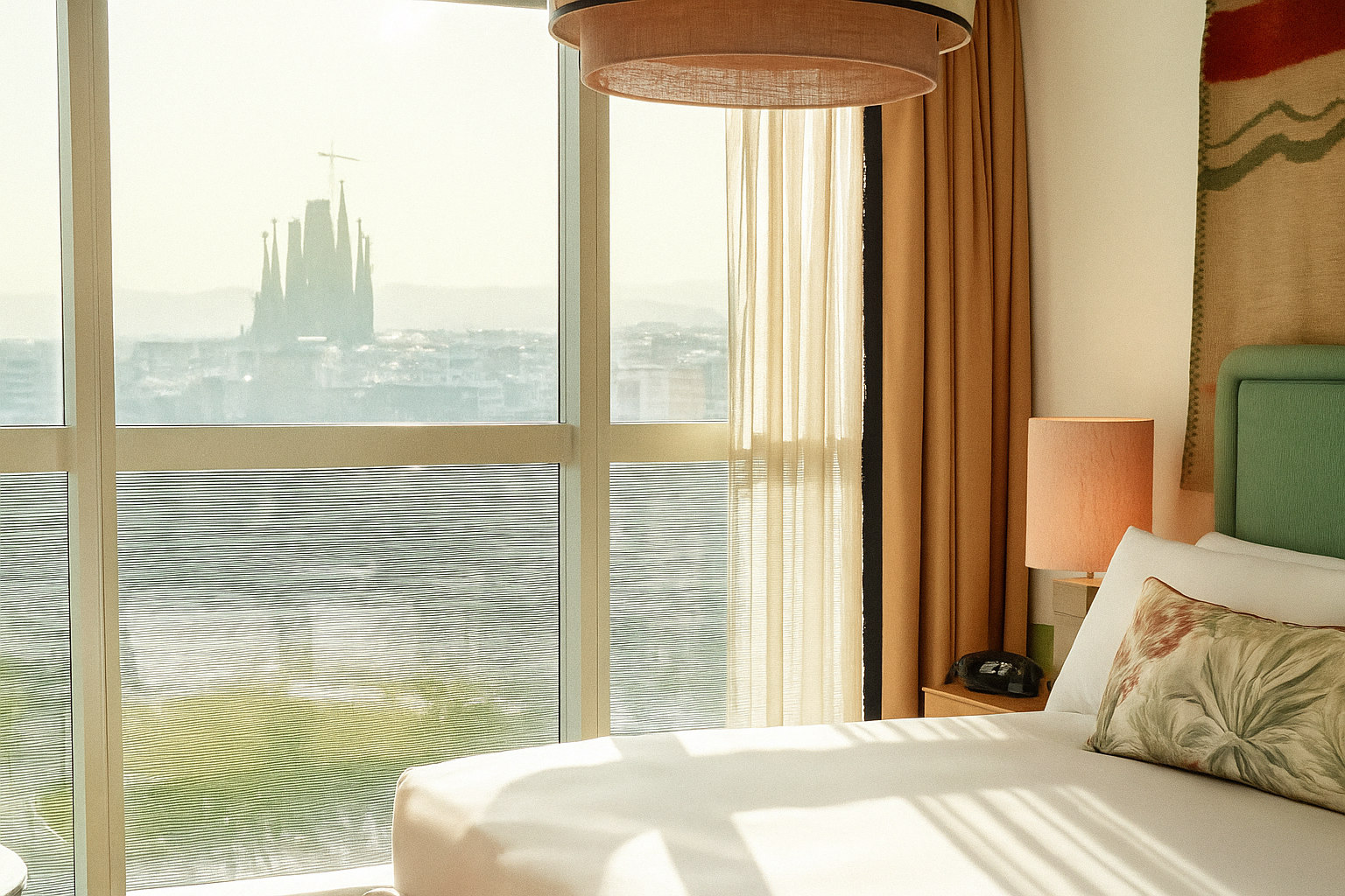 TRAVELism #1: Poblenou, Barcelona, Spain