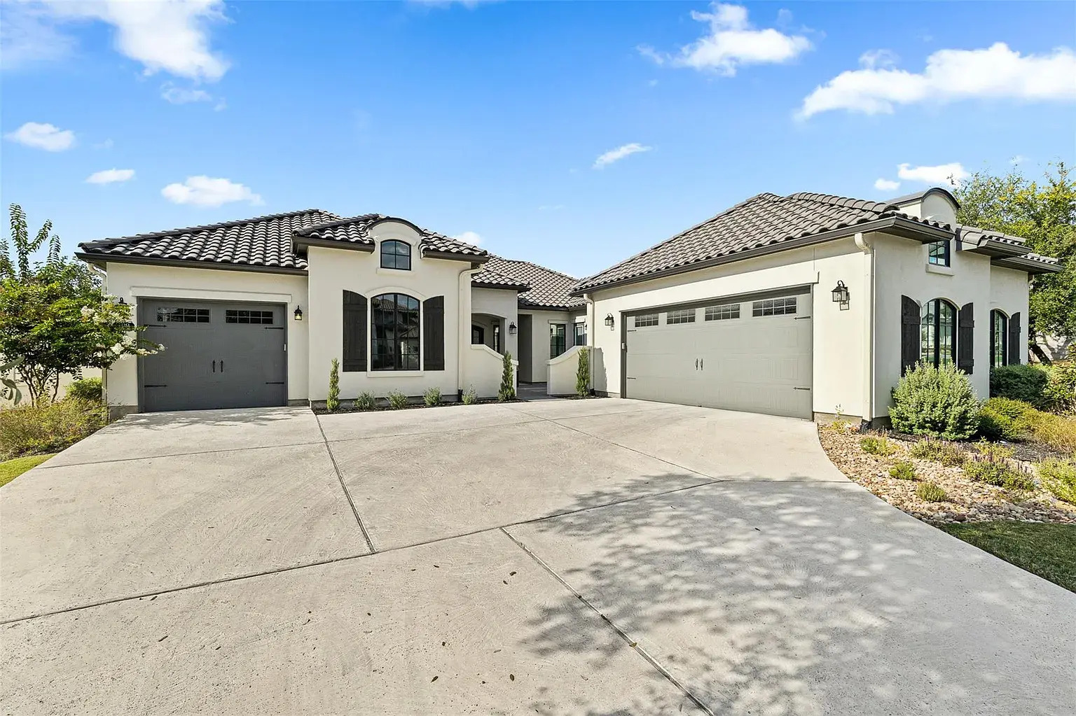 Elevated custom living in Cimarron Hills – Georgetown