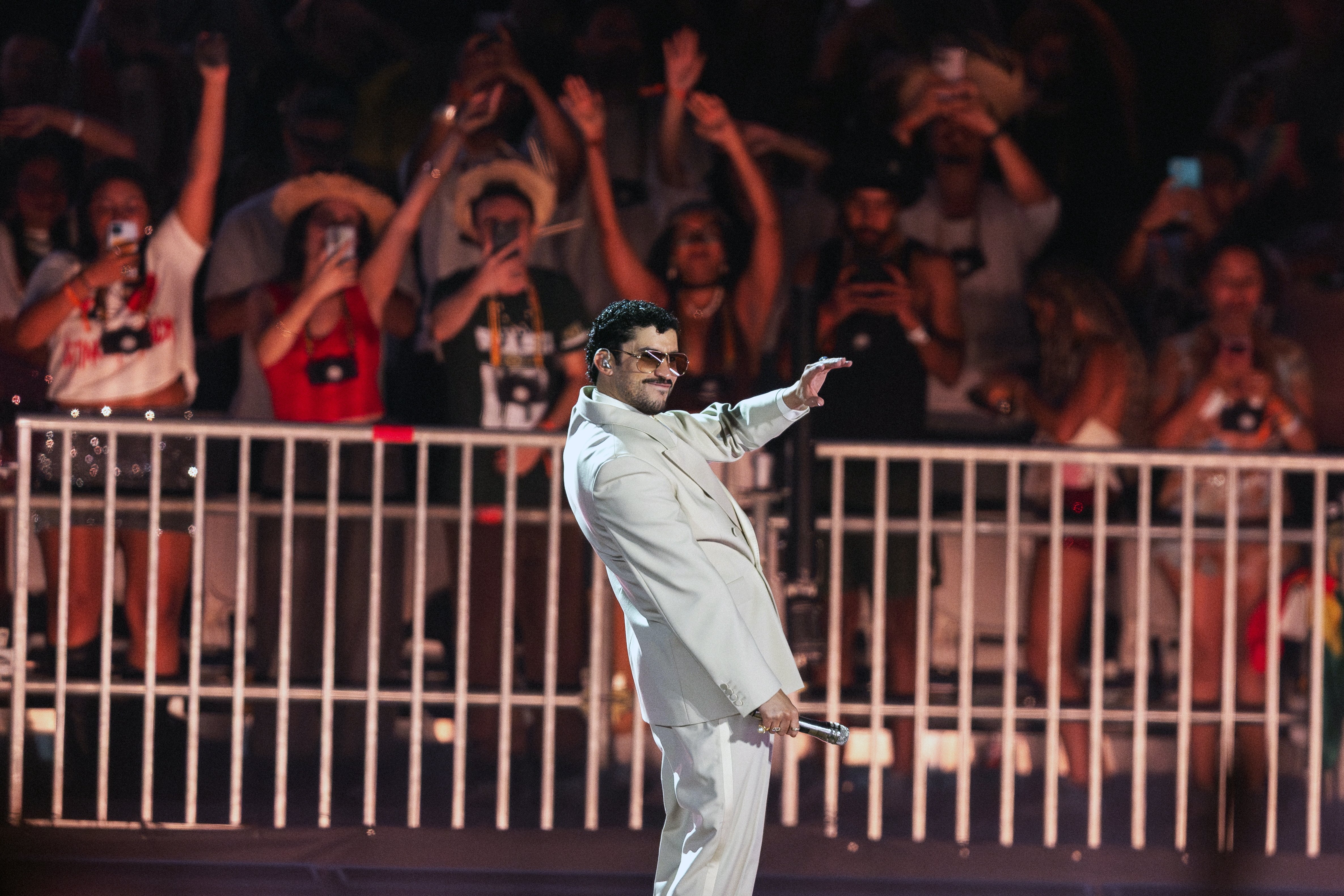 ⚫️ Bad Bunny's money