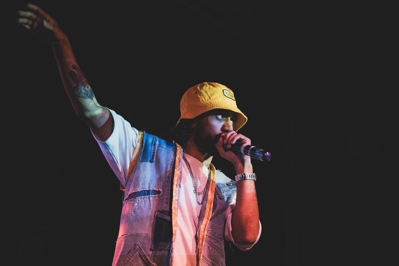 Spitty Releases Headline Concert Vlog + Drake Headlines Remix