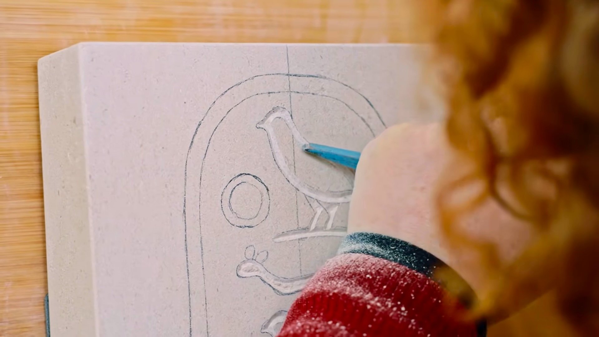 Artist Carves Egyptian Hieroglyphics Into Stone Using a Mallet and Chisel