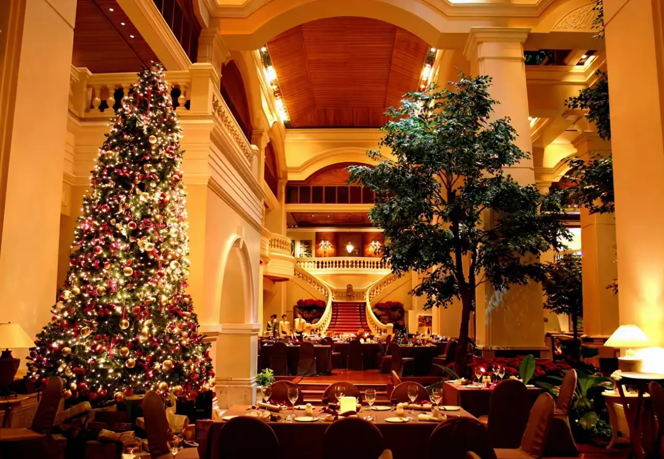 Christmas in Thailand. We didn’t expect this.