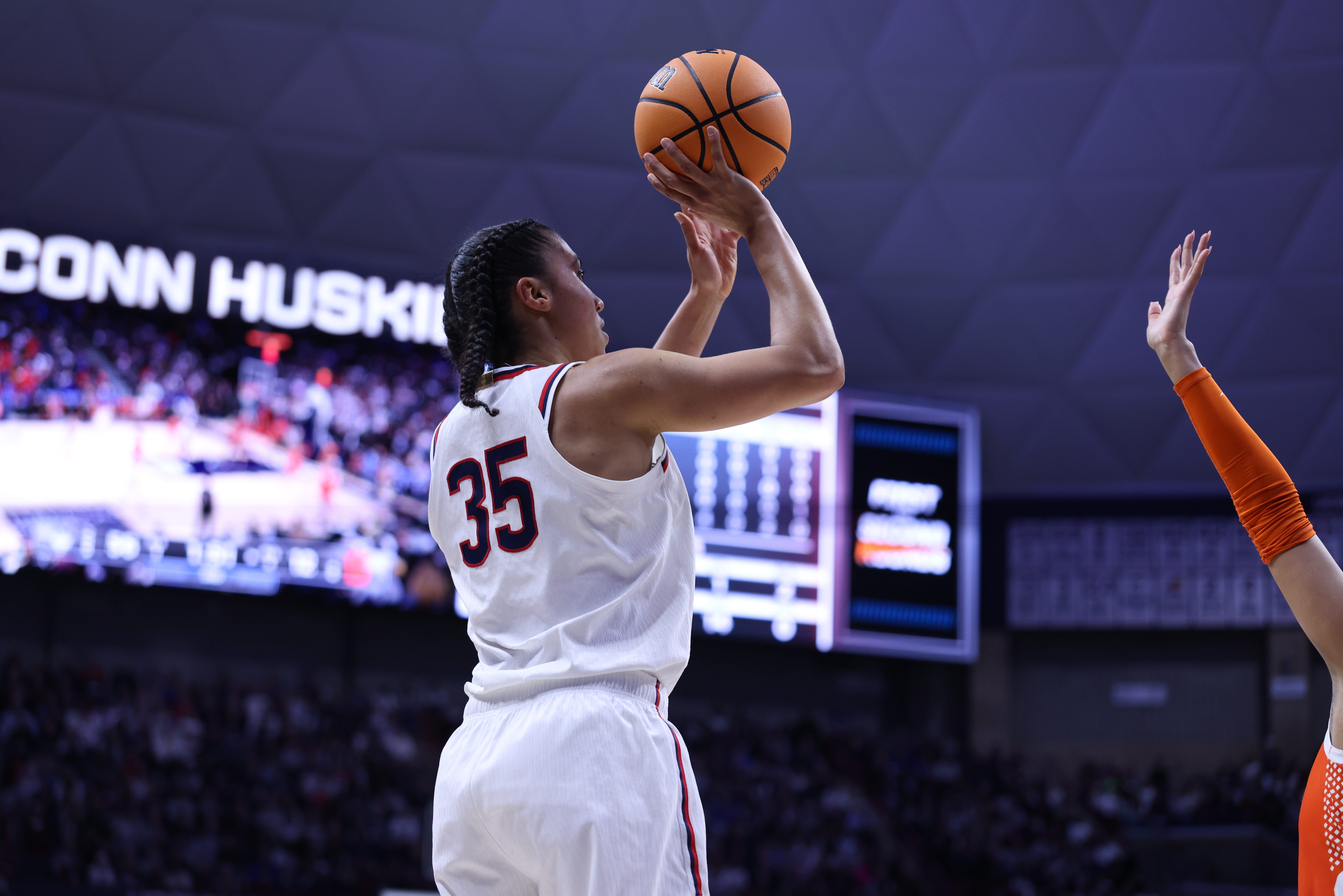 How the 2025 Final Four sparked Azzi Fudd to the best season of her career