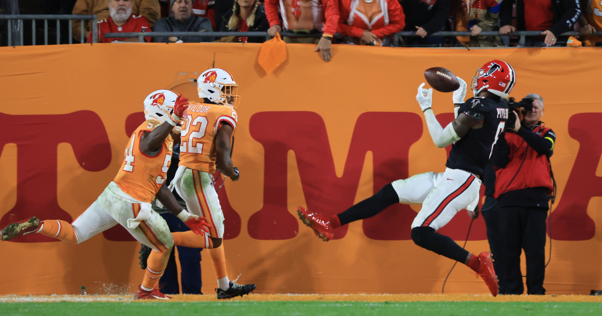 A Look at the Teams Fading as the NFL Playoff Race Heats Up 