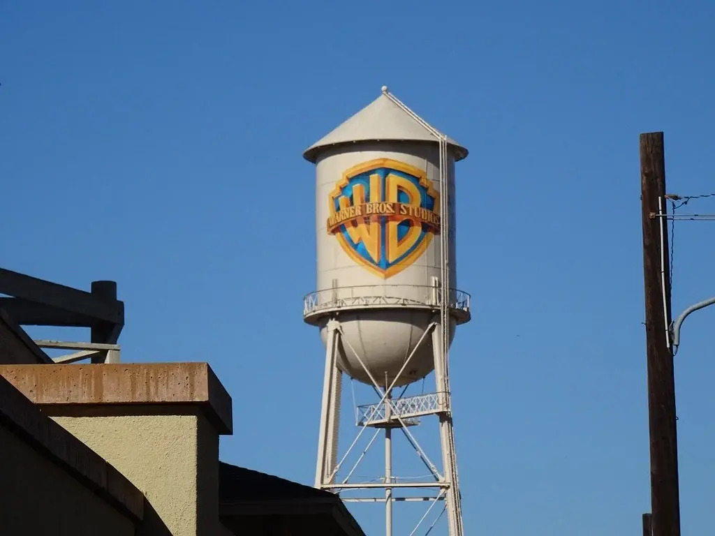 Will Paramount's proxy battle delay the Warner Bros. buyout