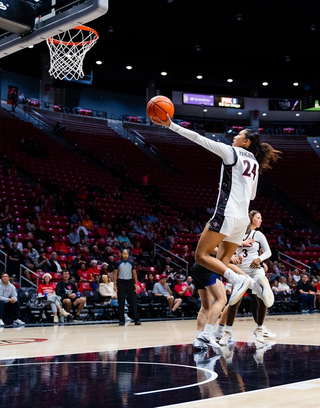Aztecs Upend Boise State 83-54