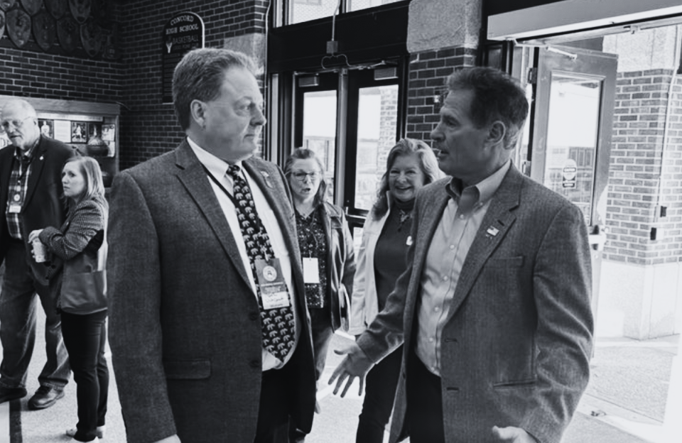 Scott Brown's New Hampshire déjà vu