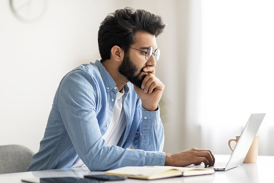 The Two LinkedIn Mistakes Making You Invisible to Recruiters (And How to Fix Them)