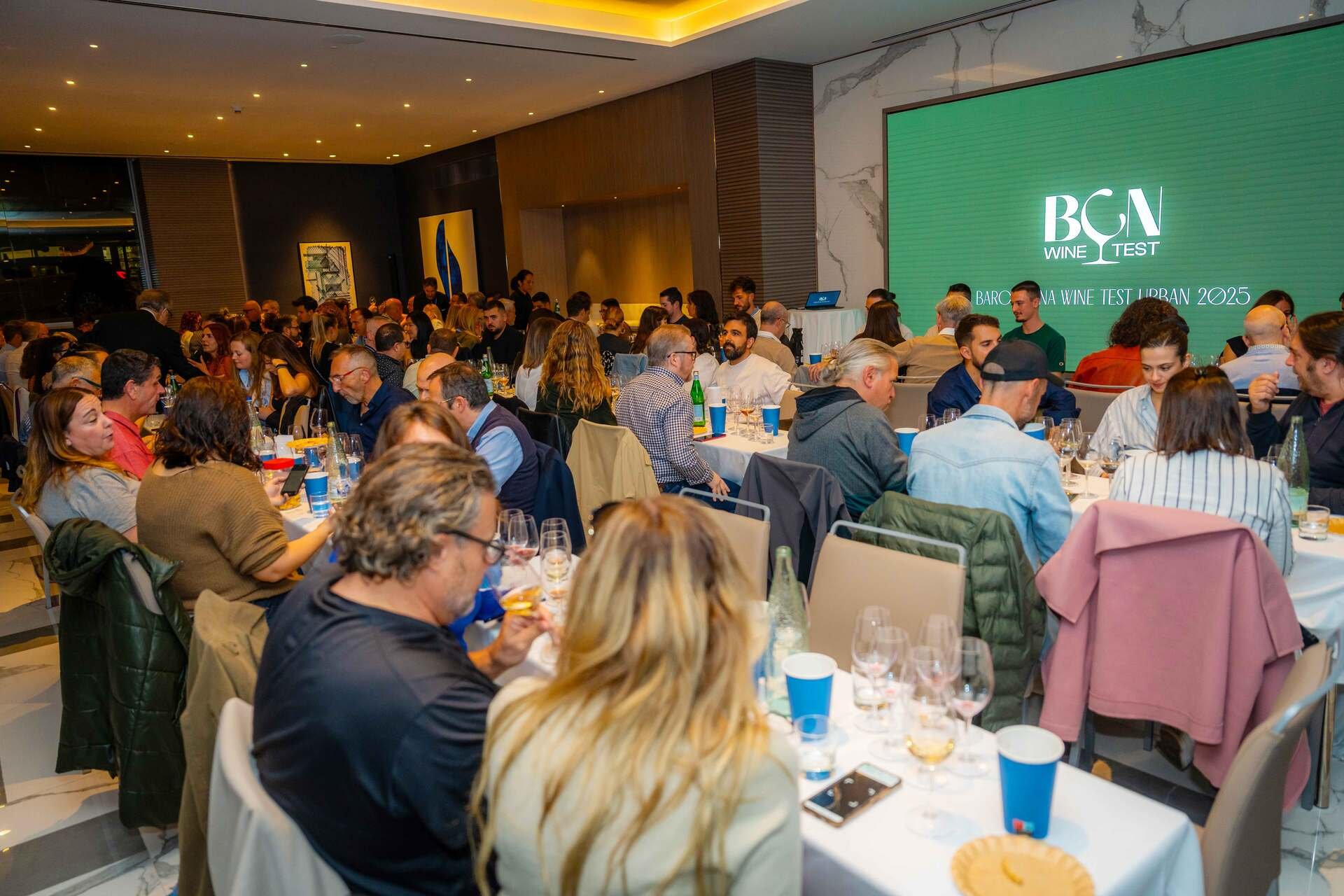 Consumidor vs Profesional: ¿eligen igual?