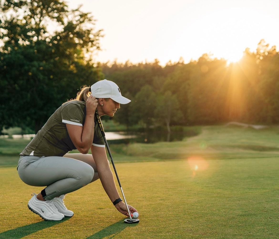 ⛳️ A backflip Cirque Du Soleil would be impressed by