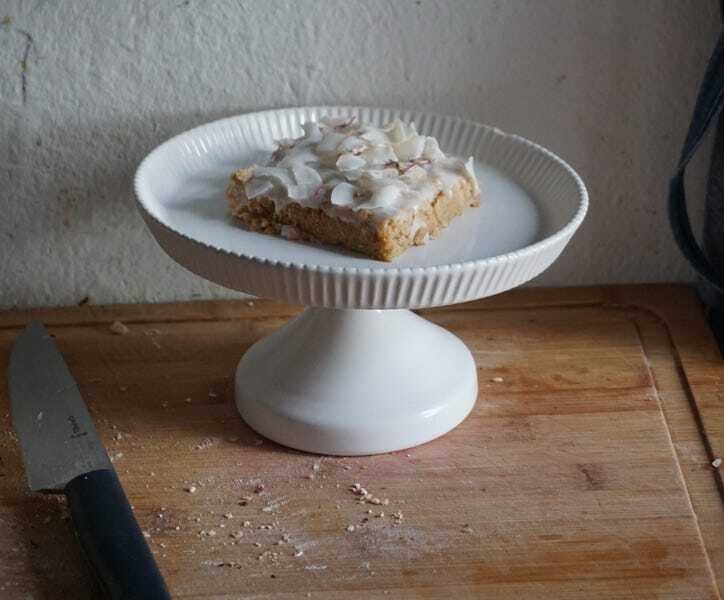 Coconut-Almond Cake