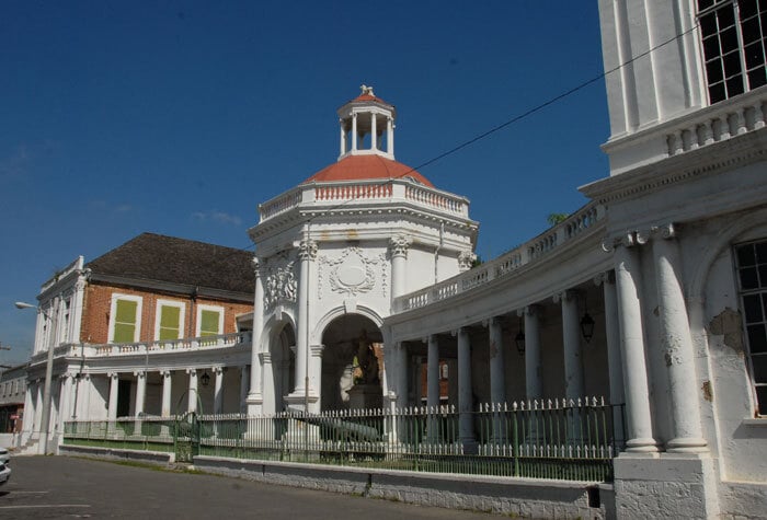 Travel Guide To Spanish Town In Jamaica 