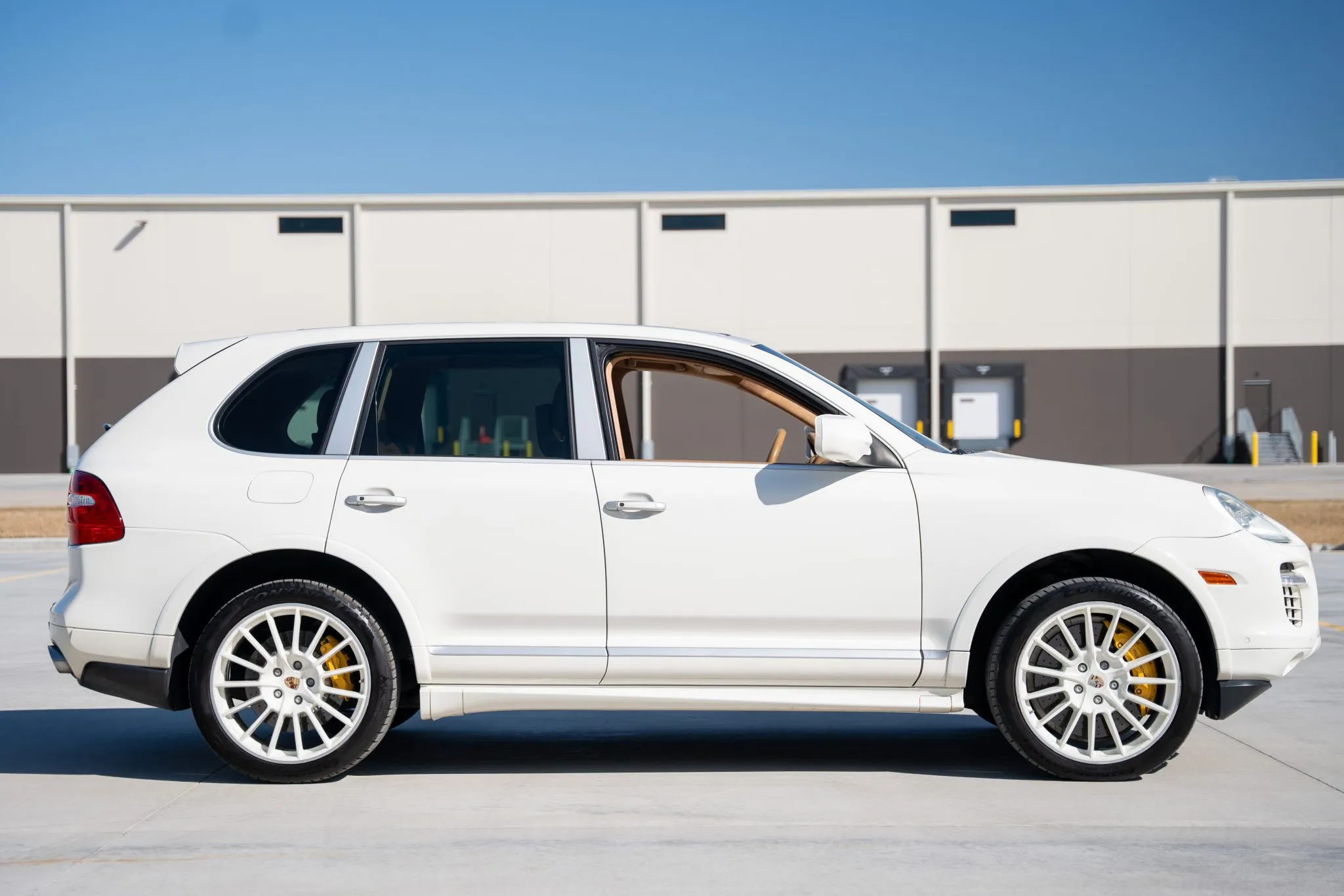 🚗 Max needs to be talked down off this ledge; 2 car solution vol 1