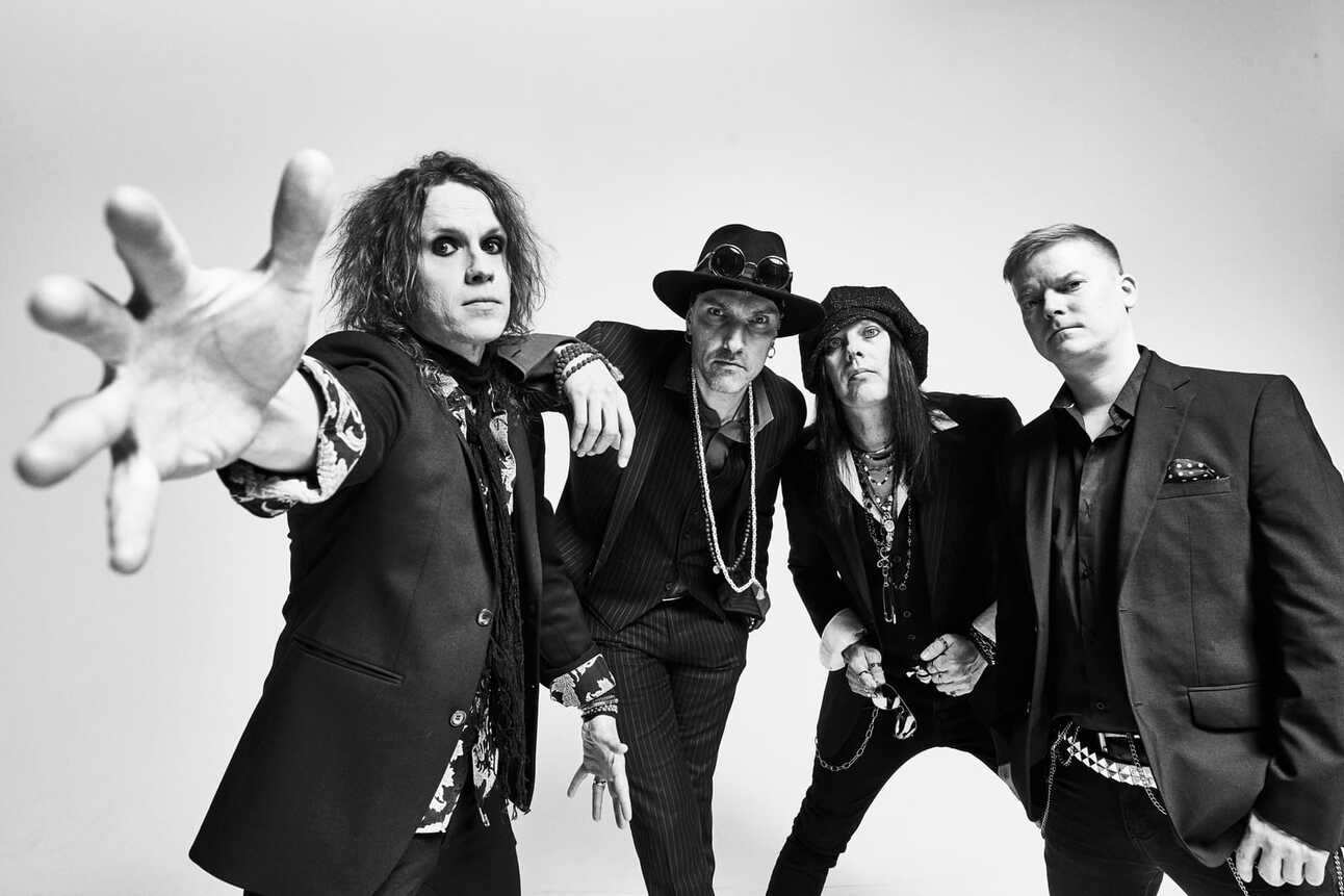 Dharma Guns - The Vipers (Official Video)