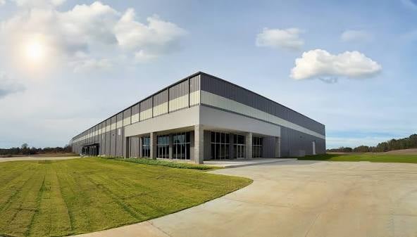 Amazon Opens DFG5 in Hillsboro, Expanding Rural Delivery and Local Jobs