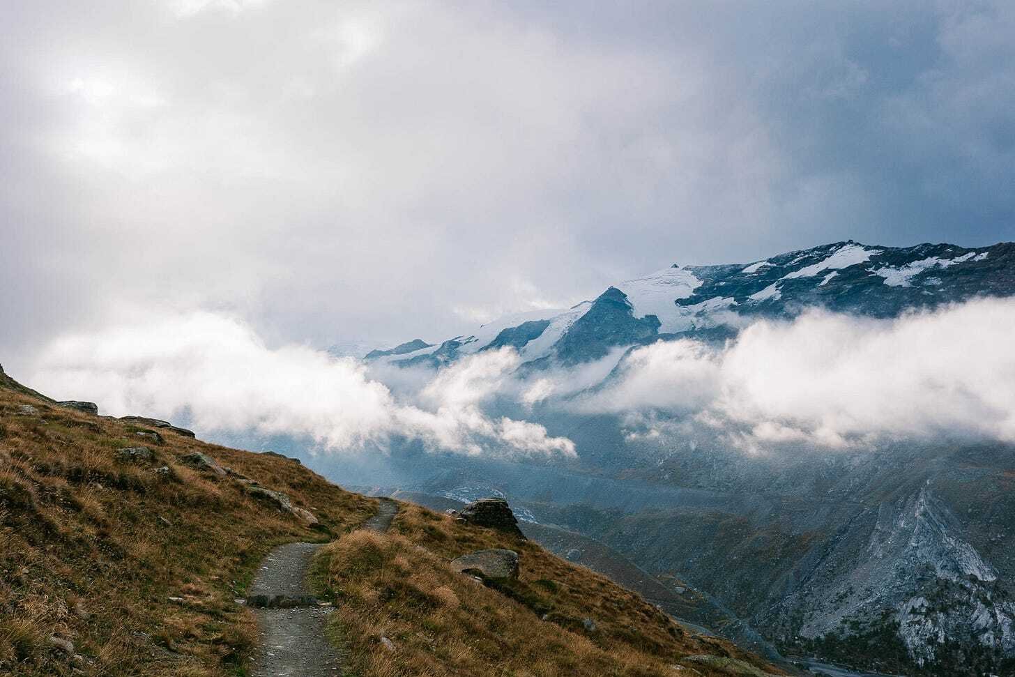 Trail running above Zermatt: a perfect alpine loop