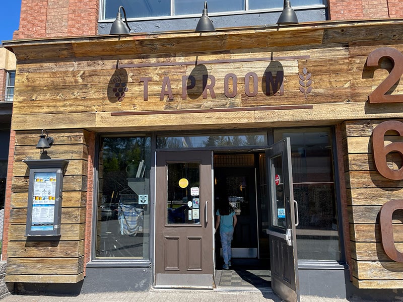 Orléans Food Spot Review - Taproom260