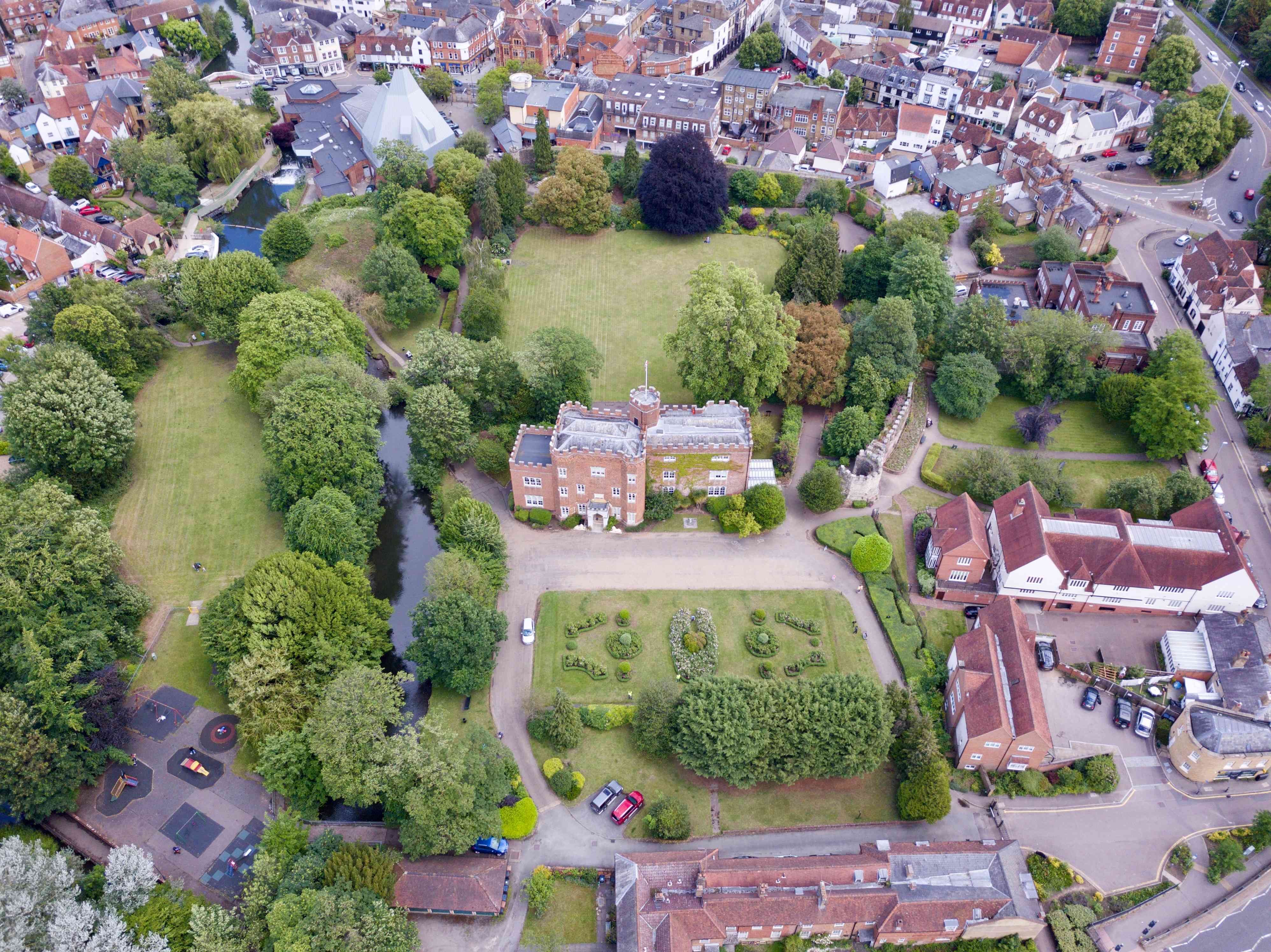 Hertford Town Council wins £3.5m investment for Hertford Castle grounds project