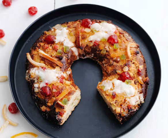 The Christmas Cake Portugal Is Obsessed With + Free Xmas Concerts This Week 🎶✨