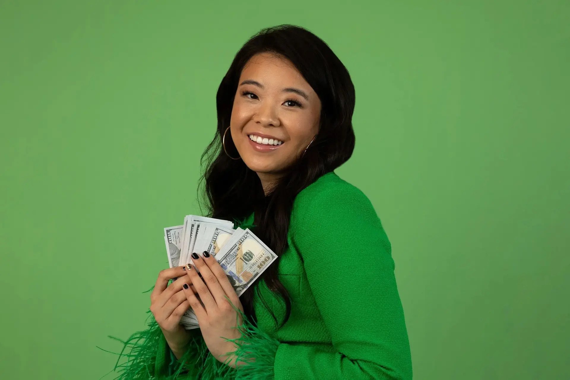Building Wealth in Your 20s, 30s, 40s+ with Vivian Tu