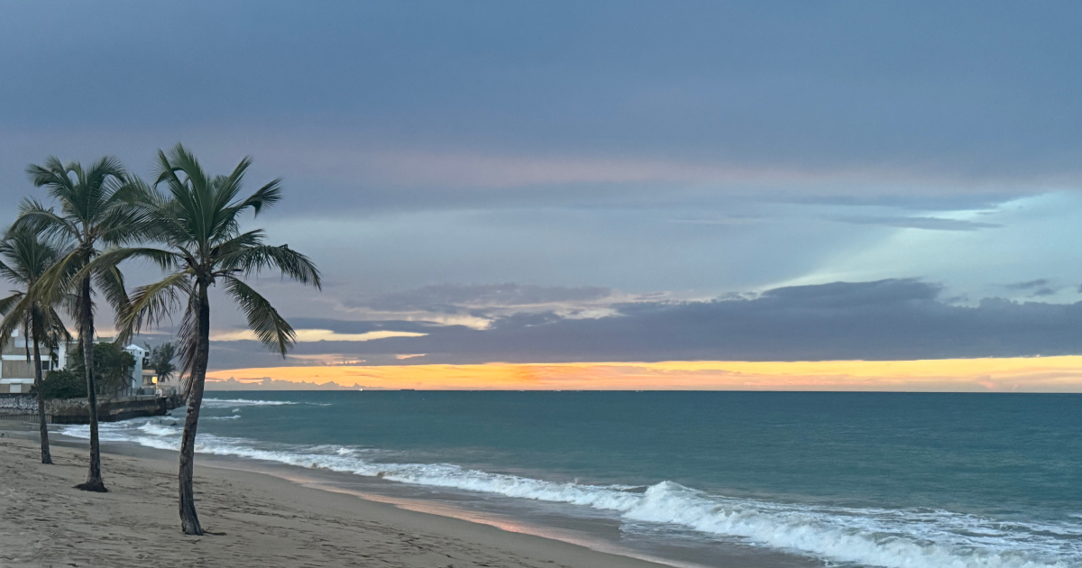 Haz que la IA recomiende tu podcast con estos pasos.