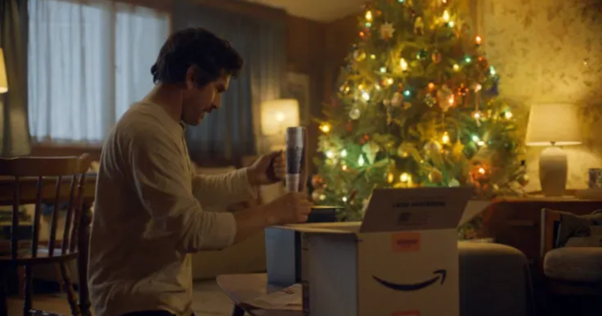 Is Amazon Really Paying People $250 Upfront — and What’s the Catch?