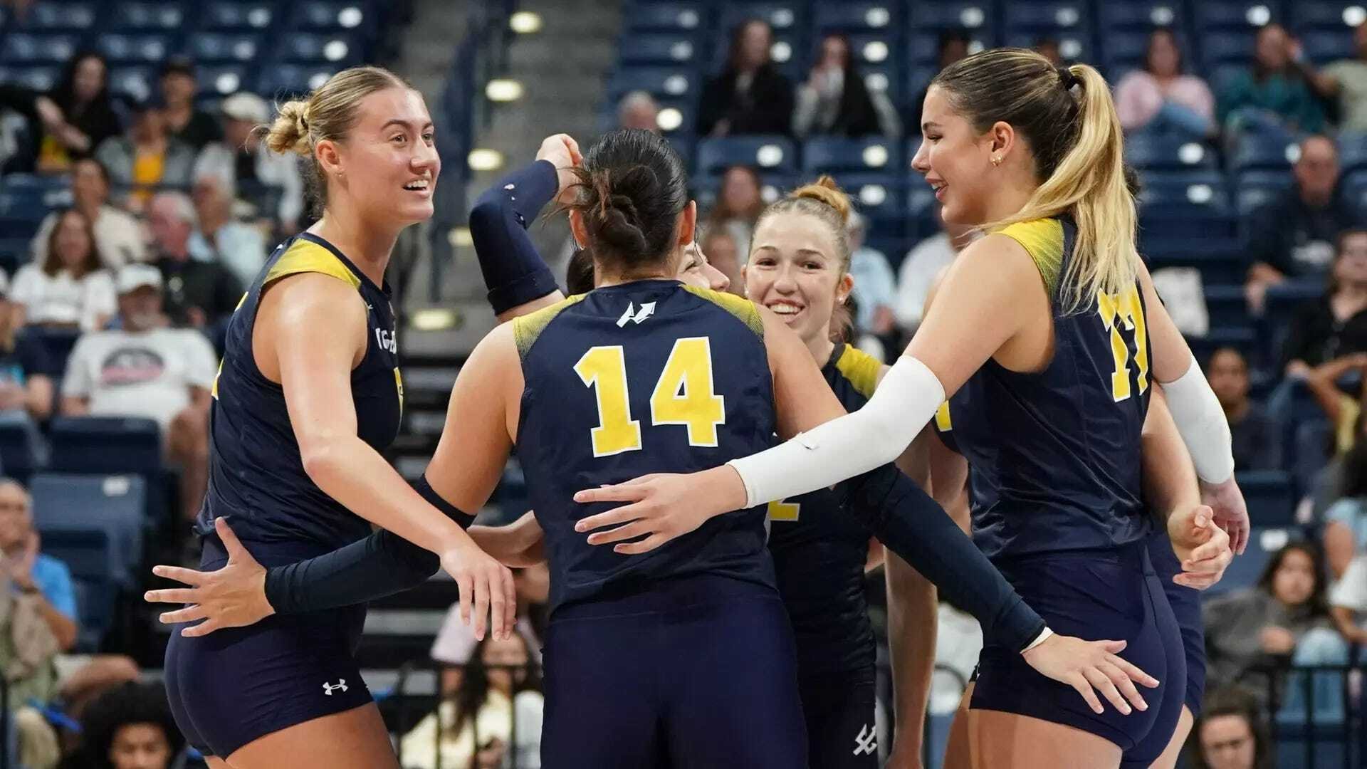 Tritons Stun Toreros in Five-Set Volleyball Thriller