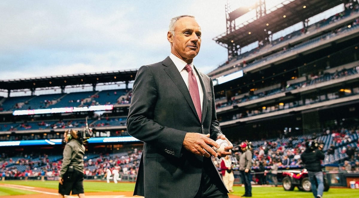 Midweek report: RSN collapse loads the bases for Rob Manfred, Disney looks to a post-Sora future, and we chat with the always-innovative Dean Devlin about his polyamorous ambitions
