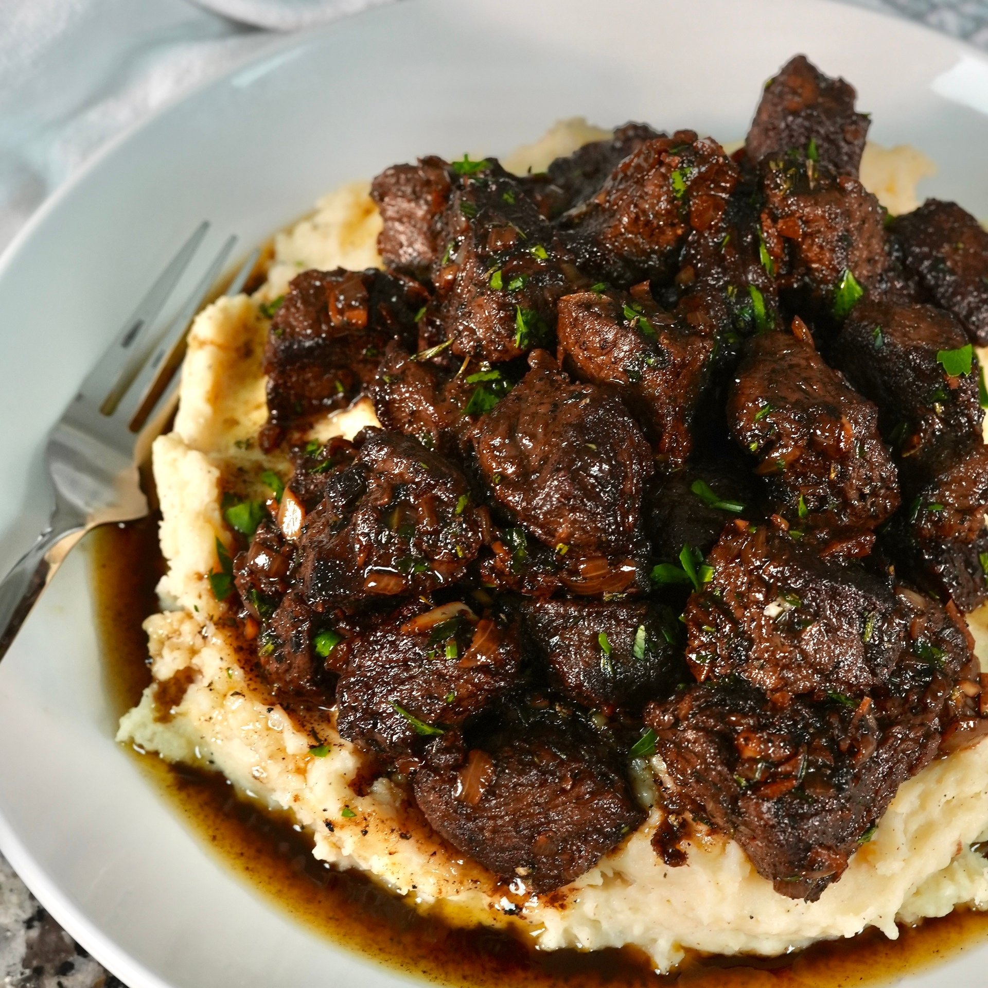 Garlic Butter Steak Bites