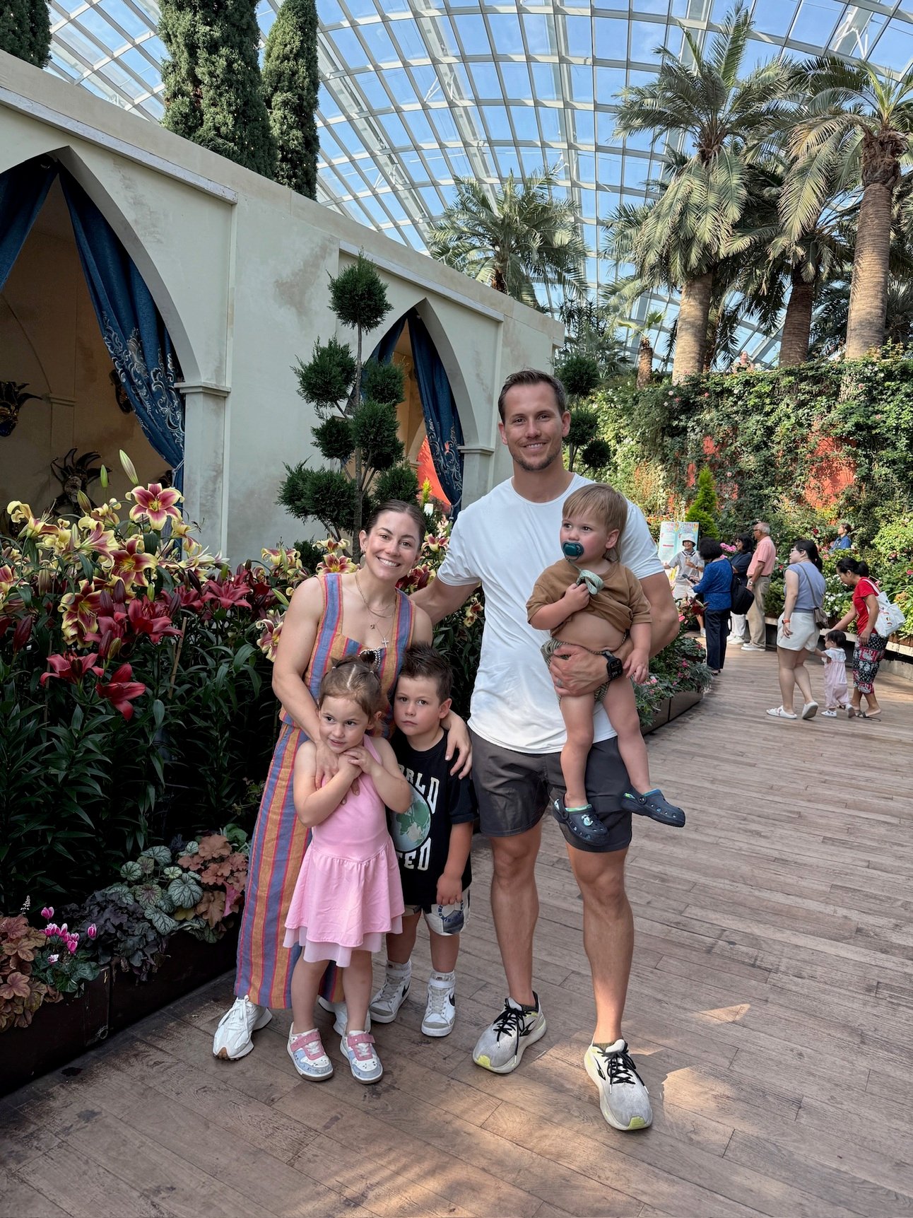 East Fam Travel Guide (Japan, Singapore, Dubai!) ✈️ 🌏 😍