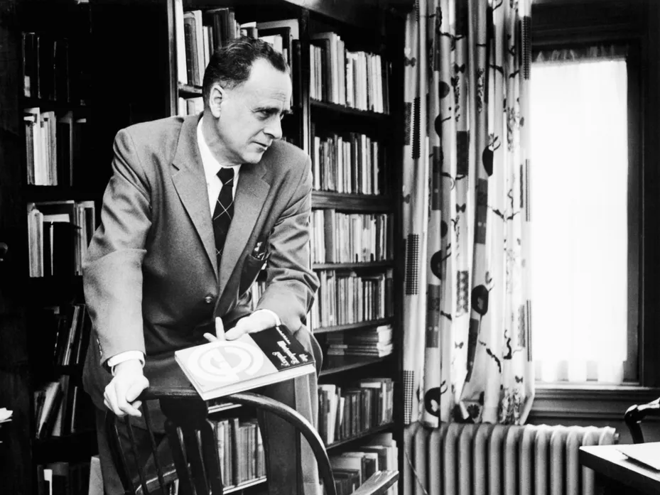 "Ask for the Truth:" The Medium and the Light by Marshall McLuhan