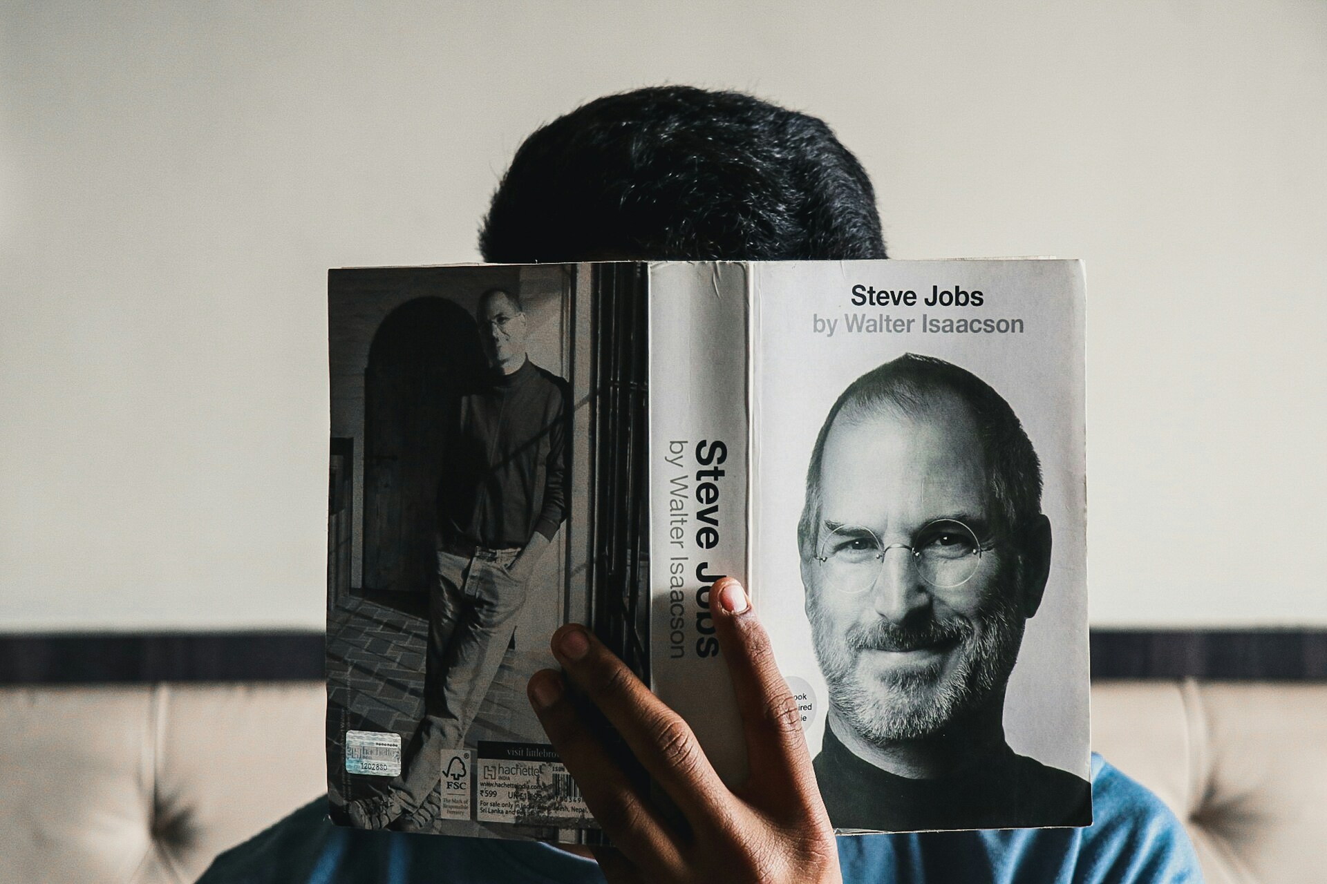 🕶️ From Jobs’ memorabilia to Jensen’s waiting lists