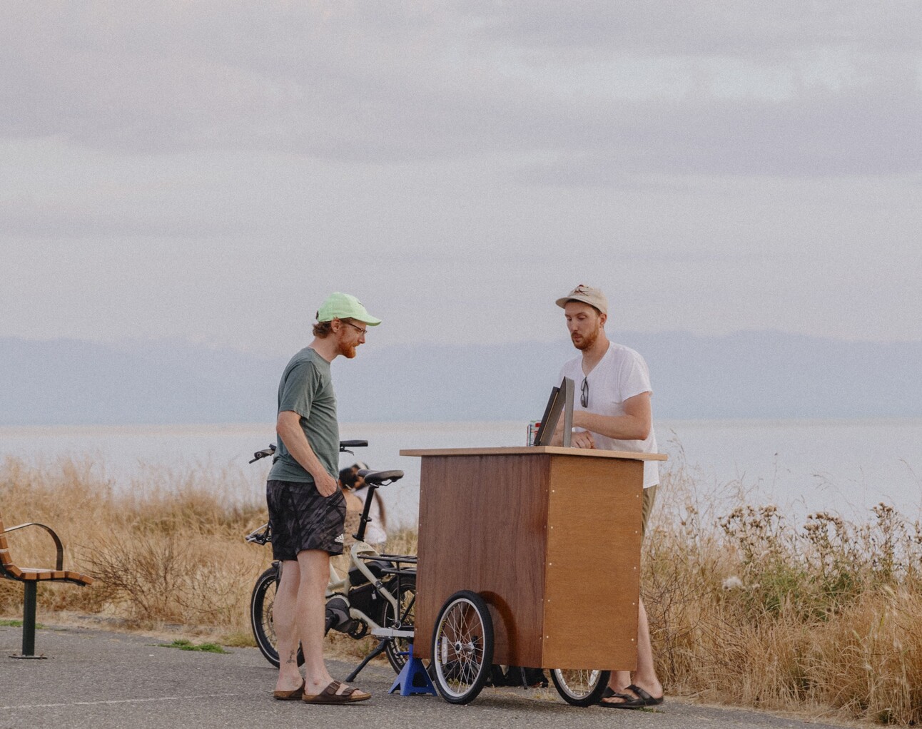 Free Beer* bike cart carries brews you can (legally) enjoy in public