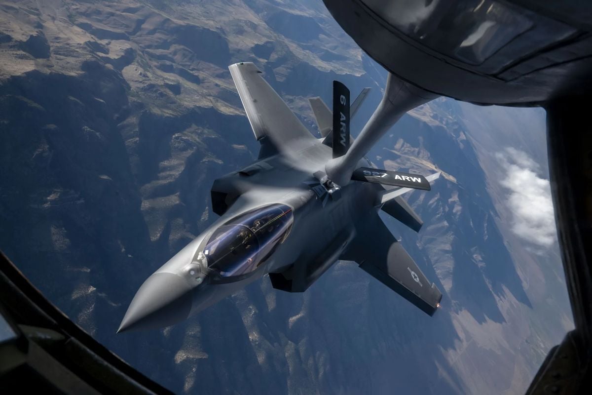 ✈ Performance boost from new superfuels