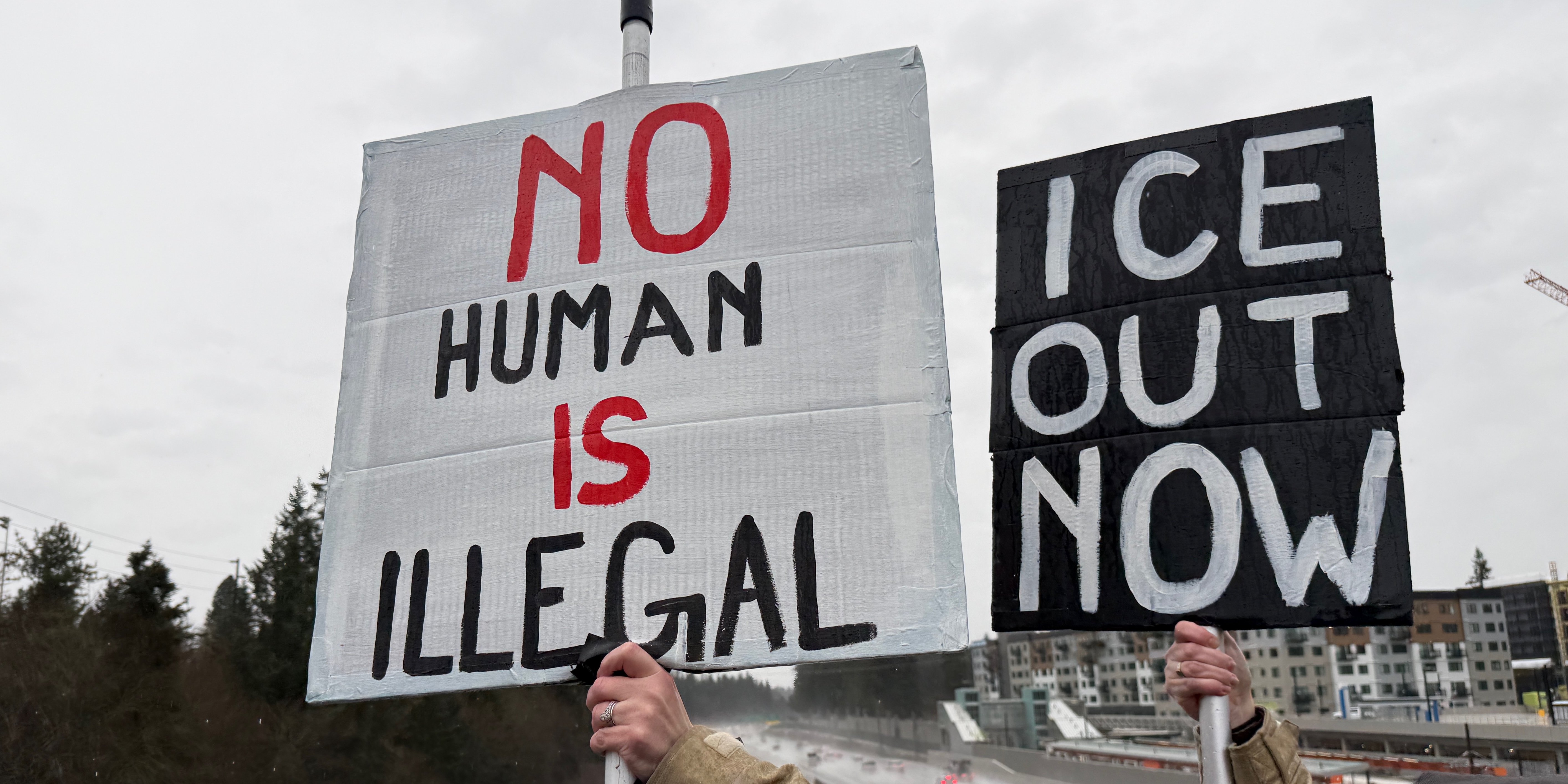 Shoreline City Council urged to 'rise to the challenge' against immigration agents