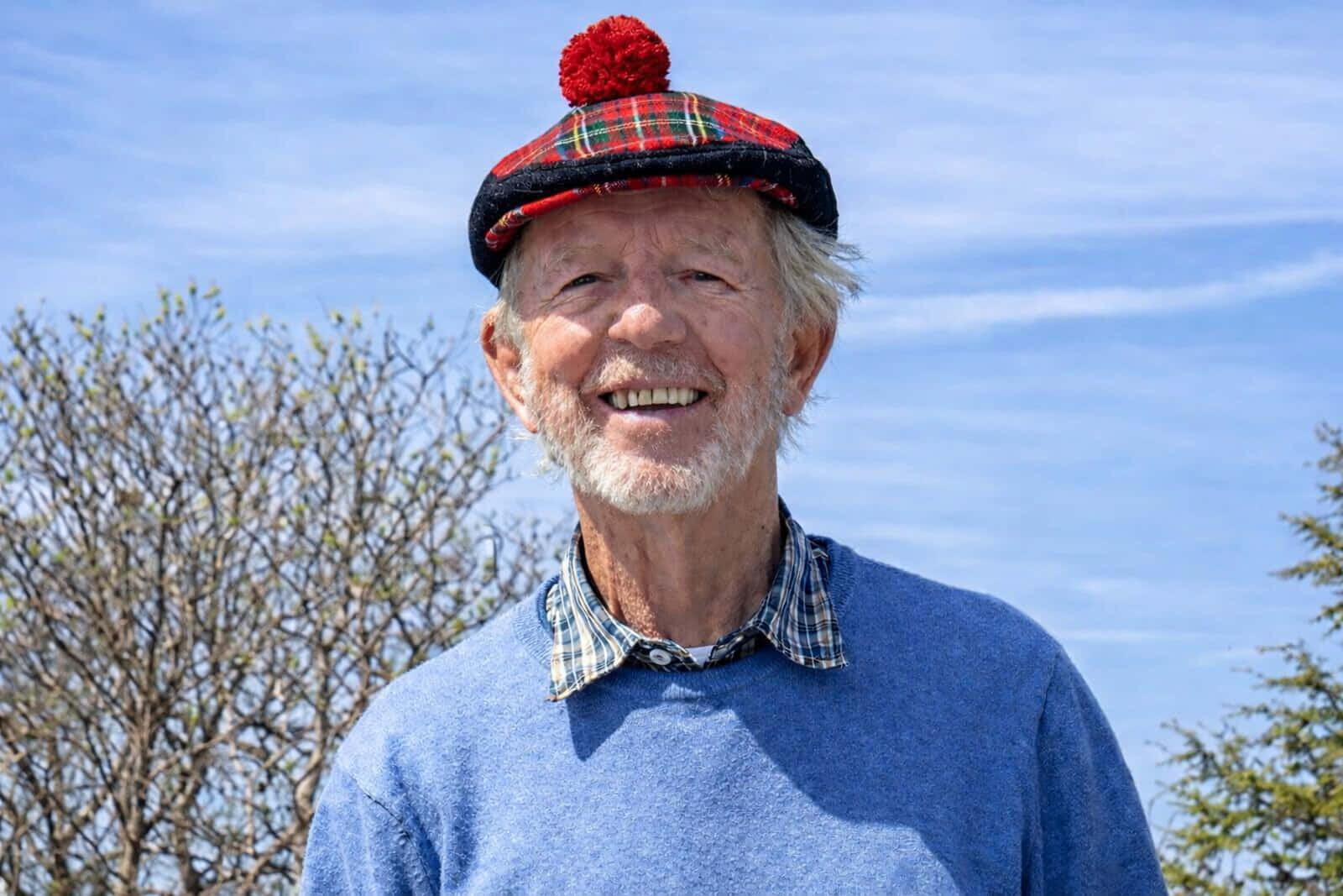 Russ Stevenson, who sailed his way into community’s hearts and arts, dies at 93