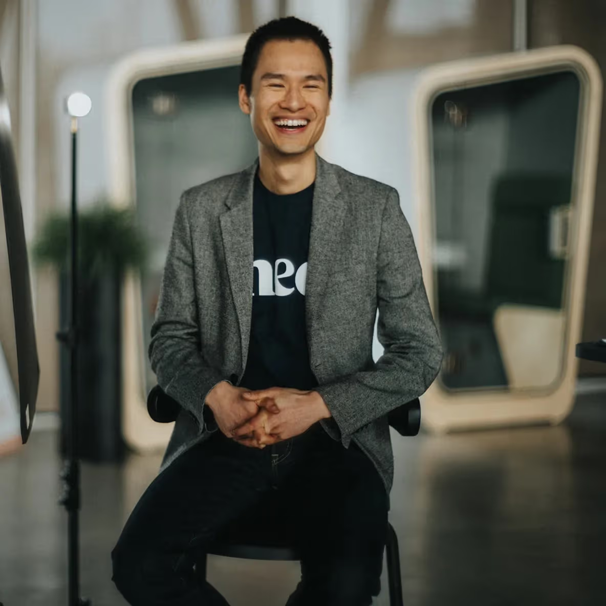 Neo Financial teams up with United Airlines for new travel card