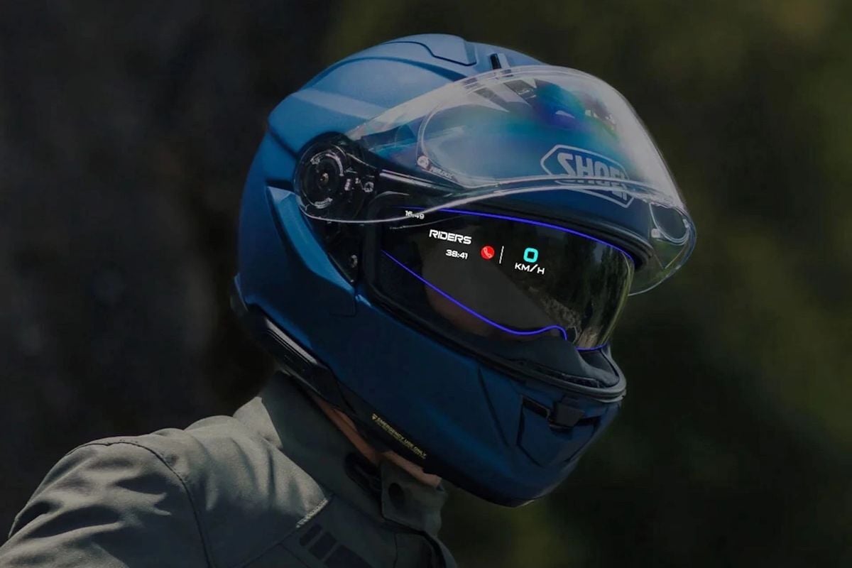 🏍 Putting ride data in front of your eyes