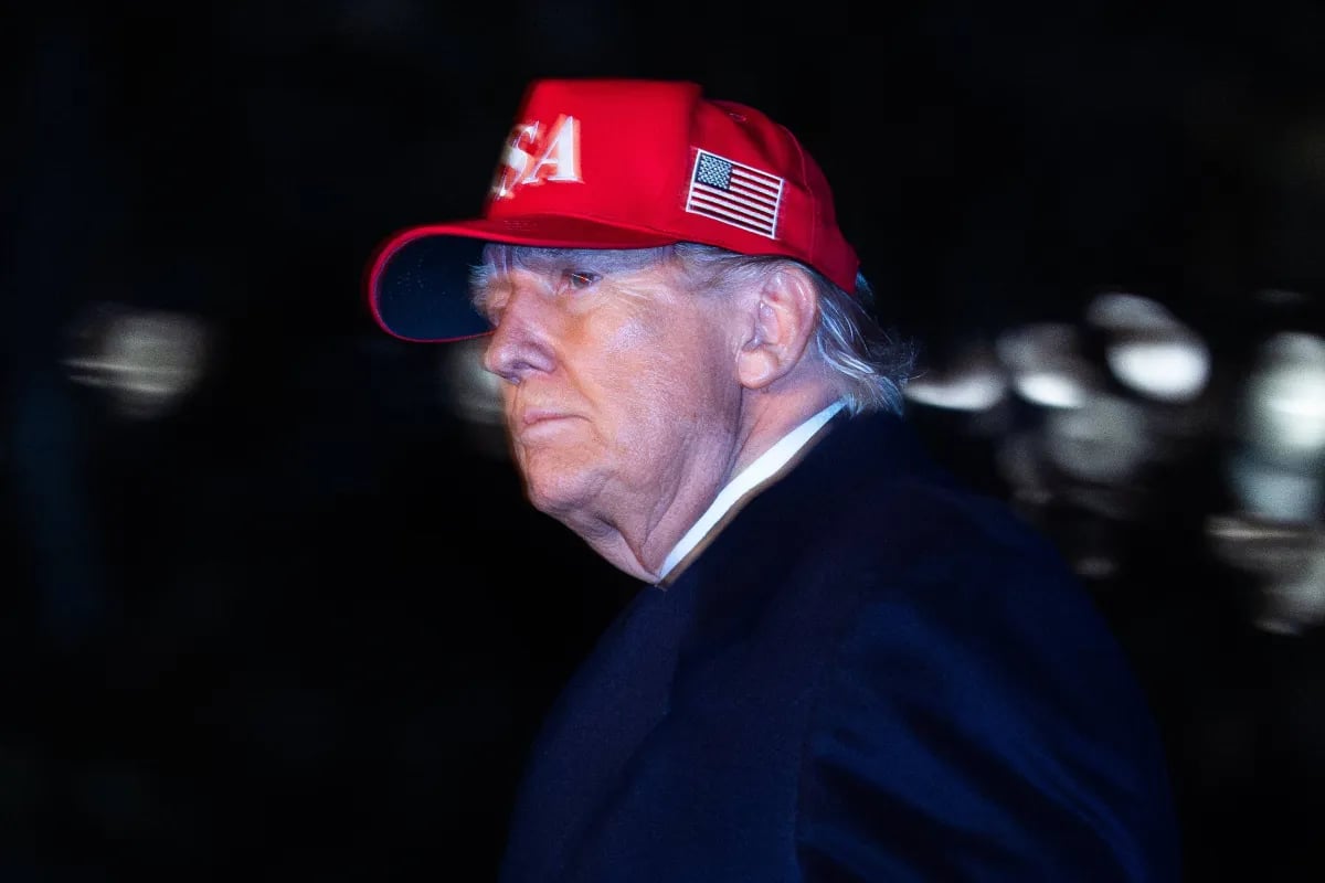 La guerra contra Irán podría alargarse semanas, según Trump